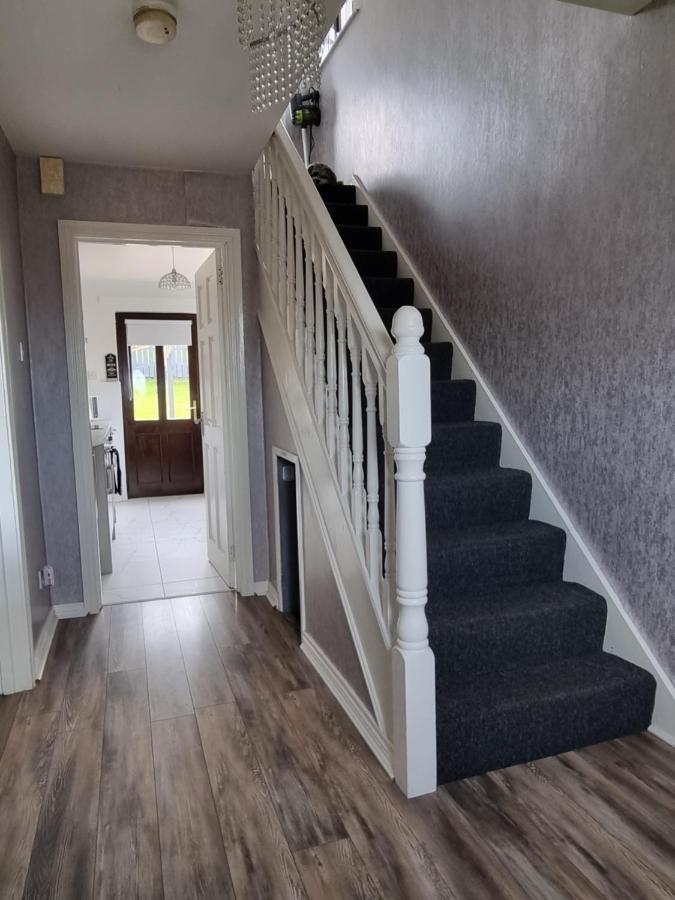 Private Room City Skyline And Mountain Views Close Too Belfast Centre And Airports Free Parking Bagian luar foto